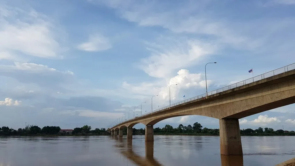 Lao - Thai Friendship Bridge
